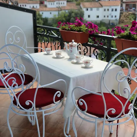Hotel Castriota *